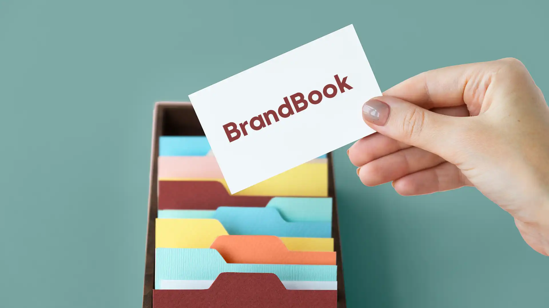 ساخت برند بوک و رنگ و طراحی آن